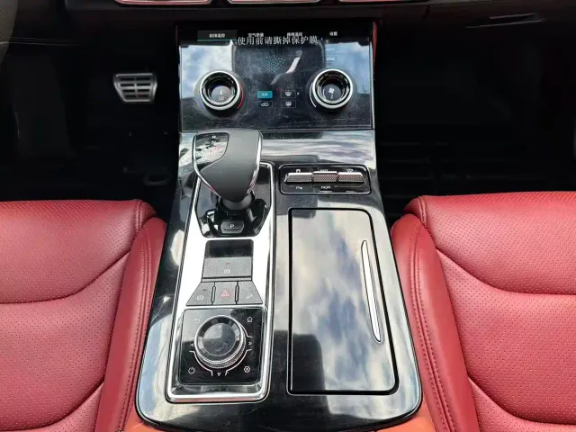 Jetour X70 Plus — Фото автомобиля 8