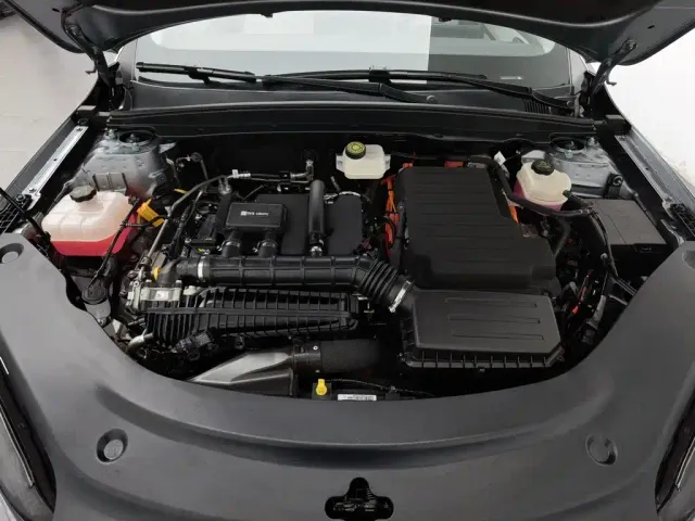 BYD Seal 05 DM-i — Фото автомобиля 6