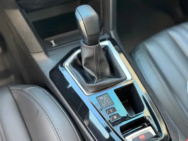 Peugeot 408 — Фото автомобиля 6