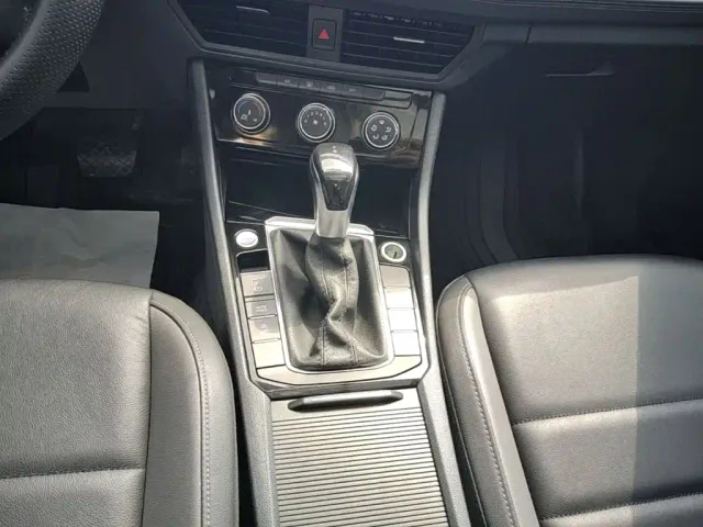 Volkswagen Sagitar — Фото автомобиля 13