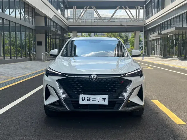 Changan X5 Plus — Фото автомобиля 2