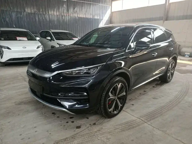 Фотография автомобиля — BYD Tang