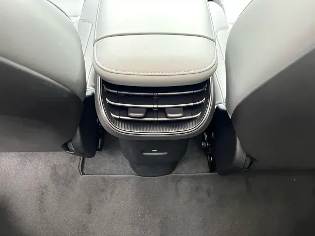 NIO NIO ET5T 2024 75kWh Touring — Фото автомобиля 11