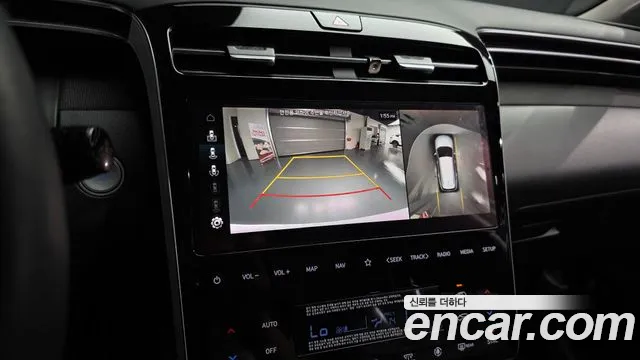 Hyundai Tucson Tucson (NX4) Бензин 1.6 турбо 2WD — Фото автомобиля 15