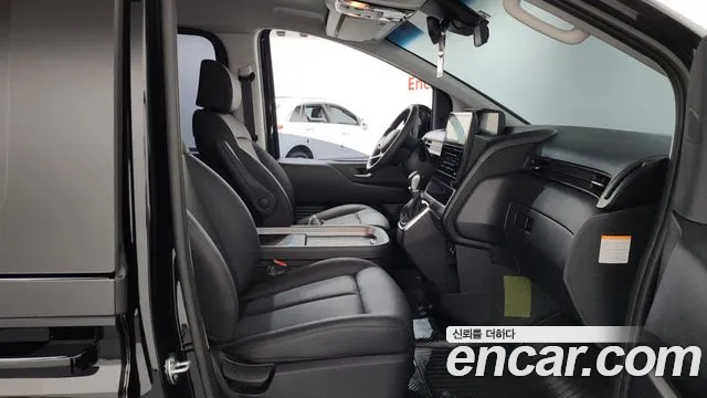 Hyundai Staria — Фото автомобиля 26