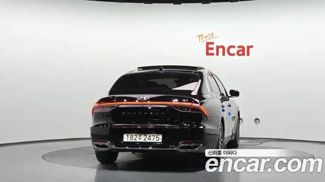 Hyundai Grandeur Grandeur (New) — Фото автомобиля 4