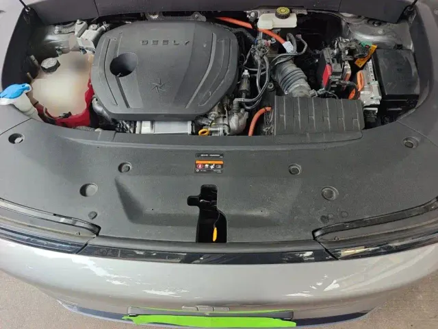 Geely Galaxy L7 — Фото автомобиля 10