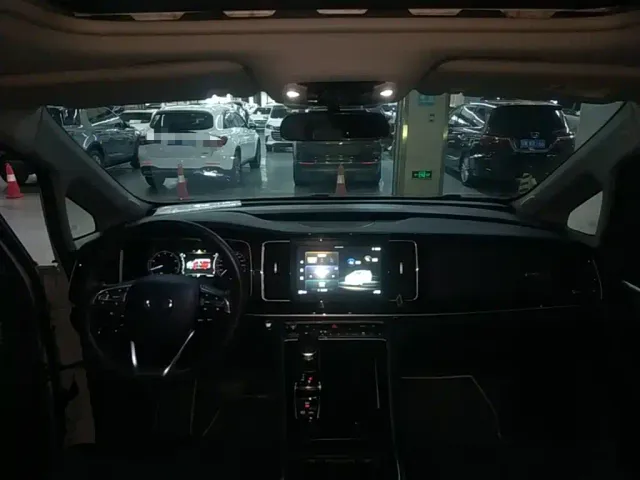 GAC Trumpchi M8 — Фото автомобиля 9