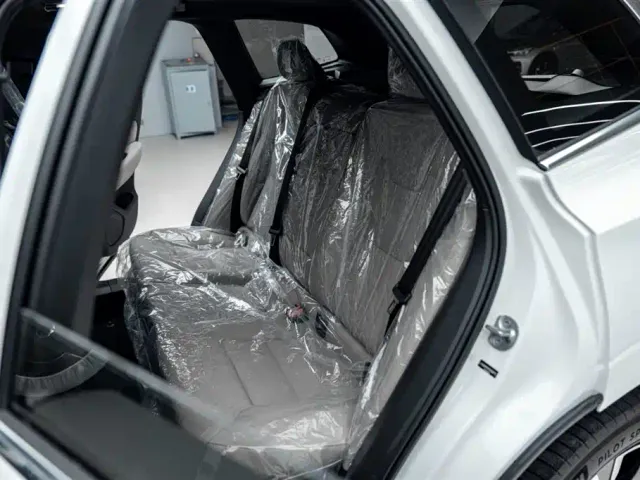 Volvo XC60 — Фото автомобиля 11