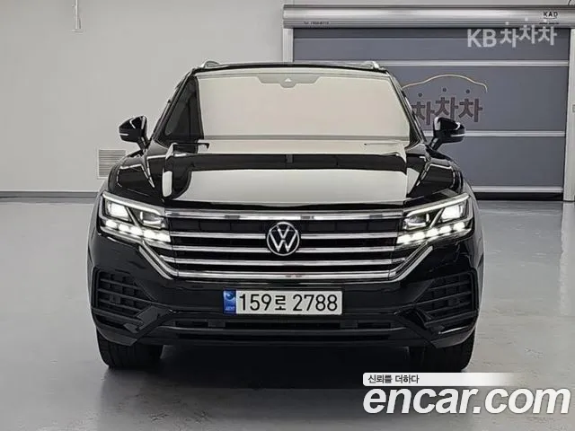 Фотография автомобиля — Volkswagen Touareg Generation 3