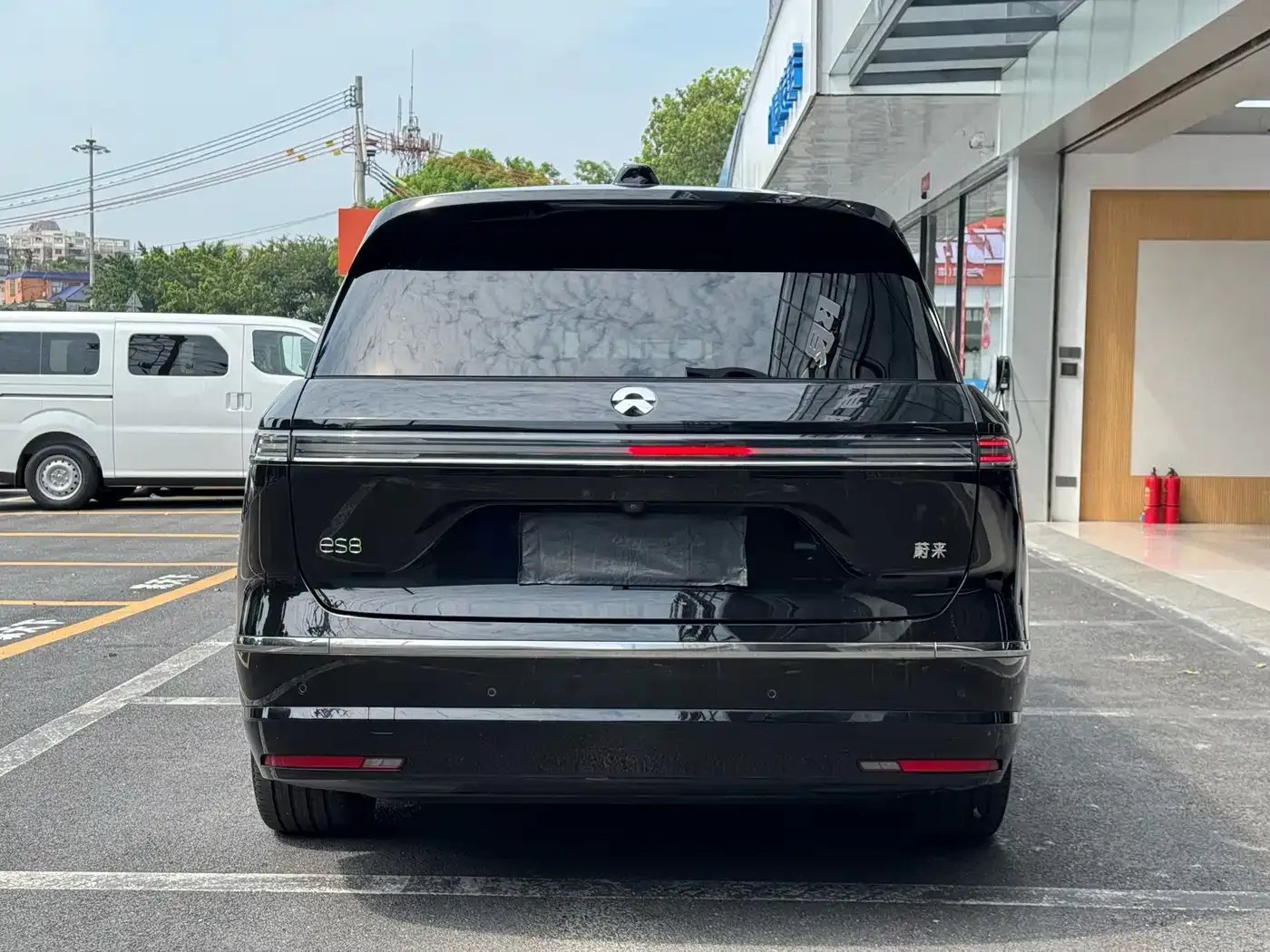 NIO NIO ES8 2025 Model 6-Seat Executive Luxury Edition — Фото автомобиля 6