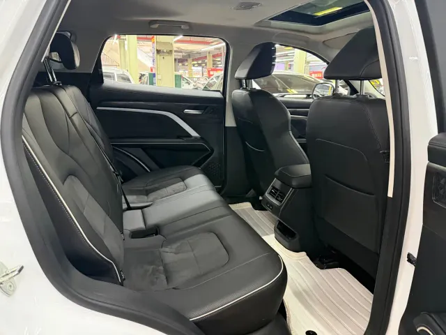 Haval H6 — Фото автомобиля 11