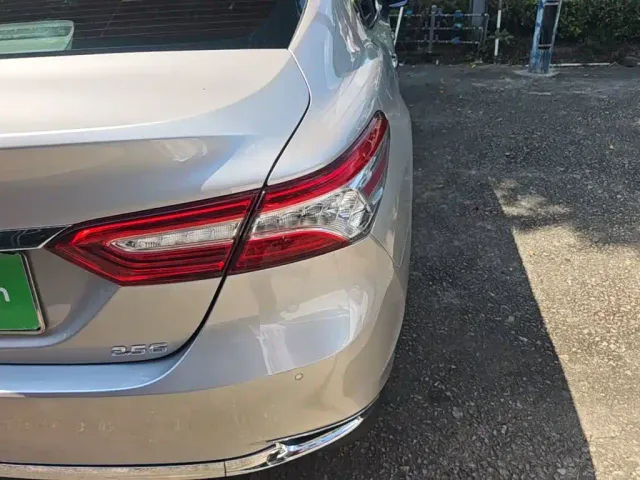 Toyota Camry — Фото автомобиля 7