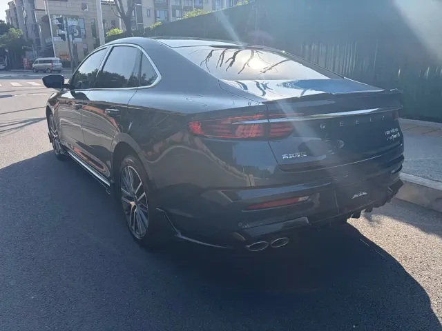 Geely Xingrui — Фото автомобиля 10