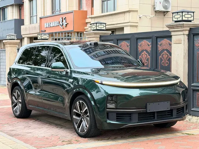 Li Auto L9 — Фото автомобиля 3