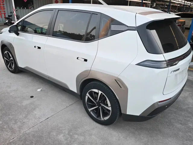GAC Aion Y — Фото автомобиля 8