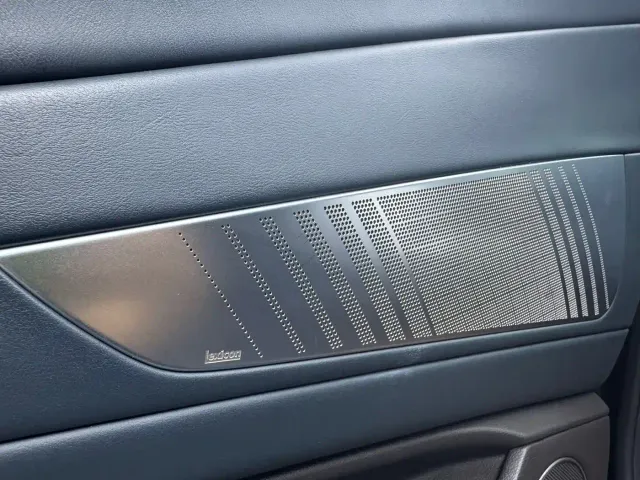 Genesis G80 — Фото автомобиля 6