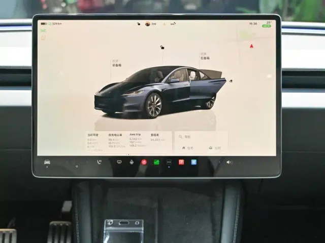 Tesla Model 3 — Фото автомобиля 11