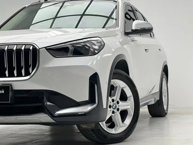 BMW X1 — Фото автомобиля 5