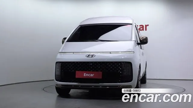 Hyundai Staria — Фото автомобиля 3