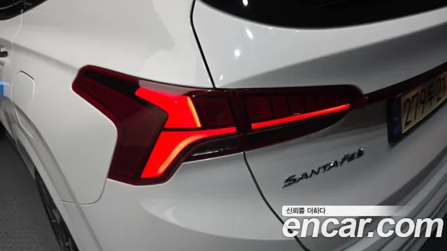 Hyundai Santafe Новый Santa Fe Бензин 2.5T 2WD — Фото автомобиля 22