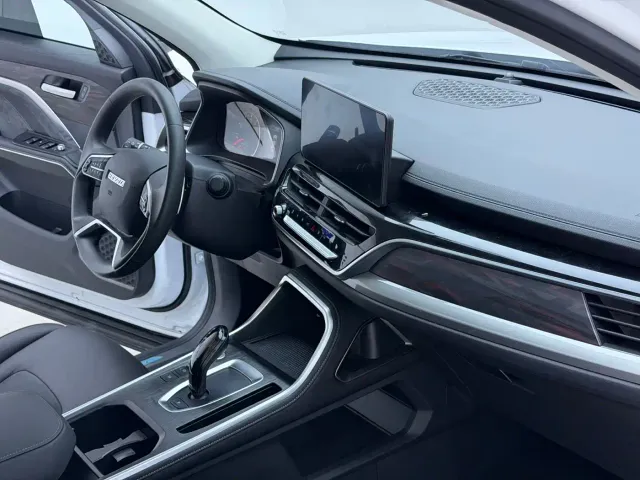 Haval H6 — Фото автомобиля 16
