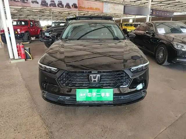 Honda Accord — Фото автомобиля 2