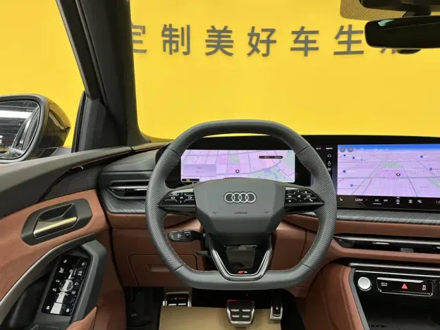 Audi Q5L — Фото автомобиля 26