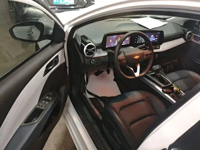 Chevrolet Monza — Фото автомобиля 15