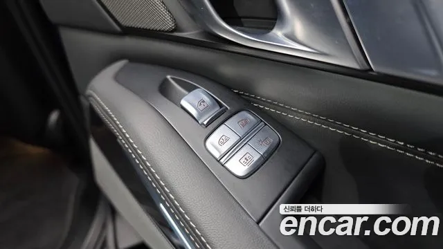 BMW X7 G07 — Фото автомобиля 30