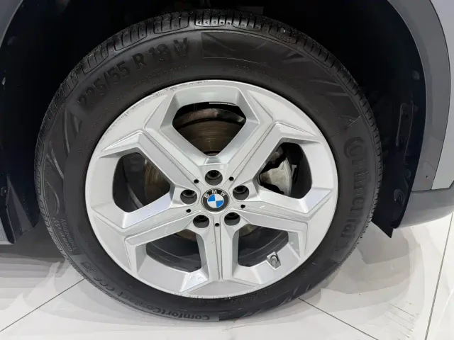 BMW X1 — Фото автомобиля 7