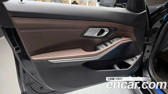 BMW 3-Series 3 серия (G20) 320i Luxury — Фото автомобиля 24