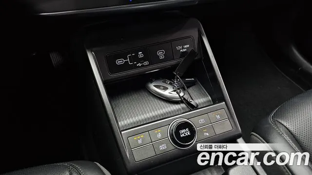Hyundai Kona — Фото автомобиля 23