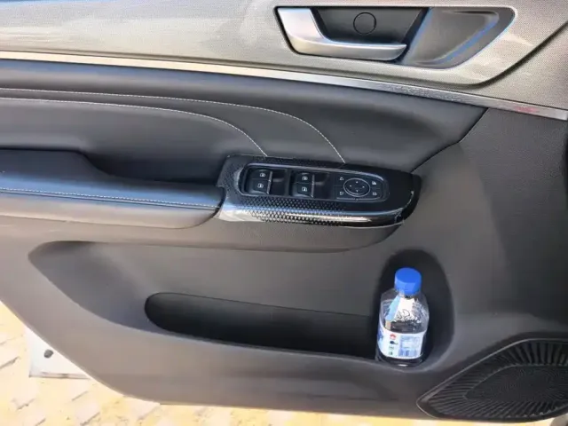 Haval M6 — Фото автомобиля 7