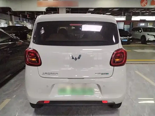 Wuling Hongguang Mini EV — Фото автомобиля 5