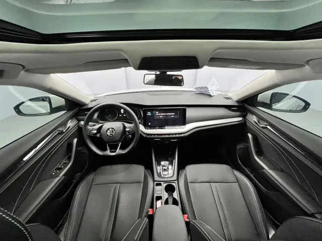 Škoda Octavia 2023 PRO TSI280 Premium Edition — Фото автомобиля 8