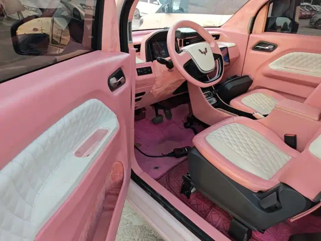 Wuling Hongguang Mini EV — Фото автомобиля 15
