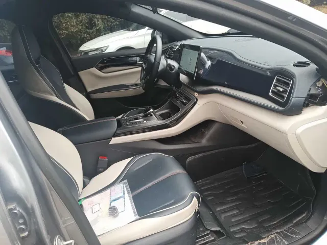 BYD Qin PLUS — Фото автомобиля 4