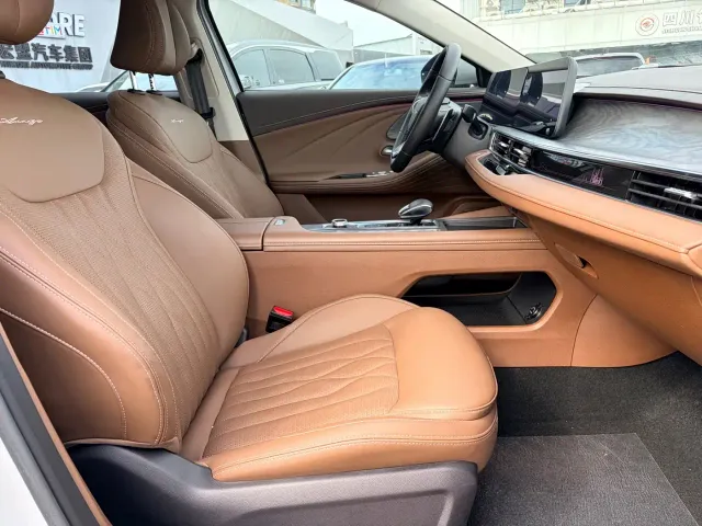 Chery Arrizo 8 — Фото автомобиля 12