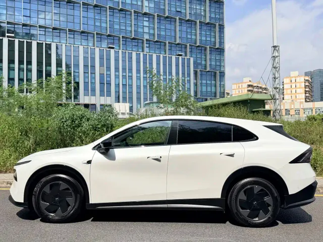 Xpeng G7 — Фото автомобиля 3
