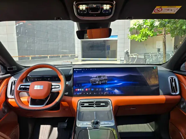 Geely Galaxy M9 — Фото автомобиля 10