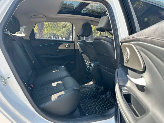 Chery Arrizo 8 — Фото автомобиля 14