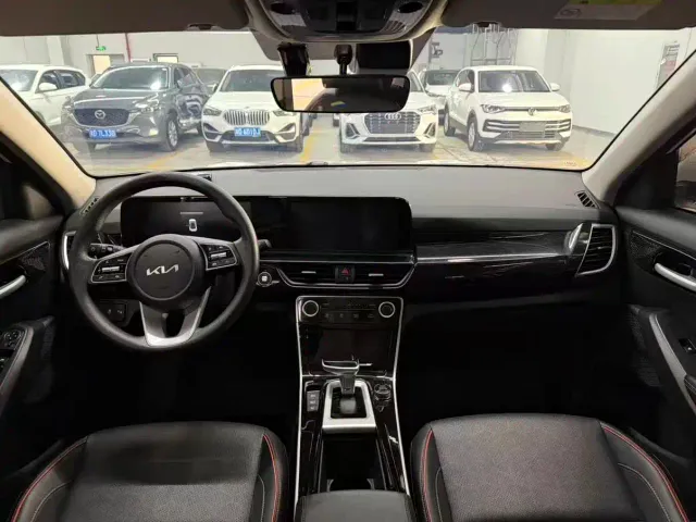 Kia Seltos — Фото автомобиля 6