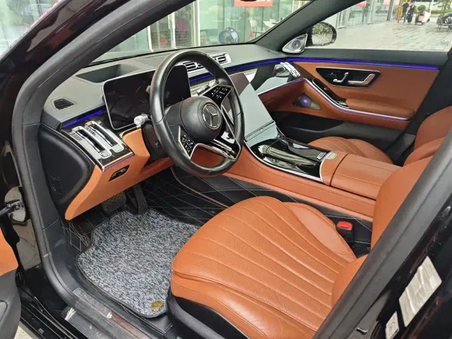 Mercedes-Benz S-Class — Фото автомобиля 5