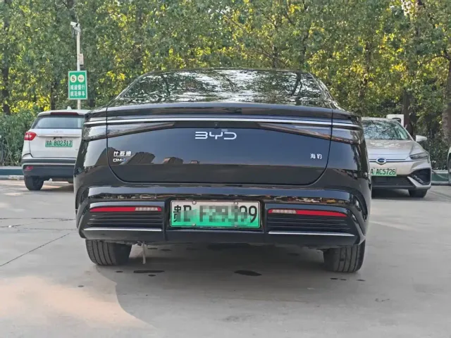 BYD Seal — Фото автомобиля 9