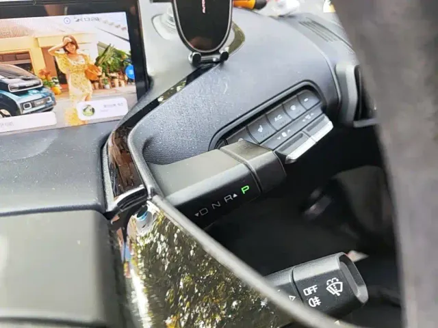 Baojun KiWi EV — Фото автомобиля 13