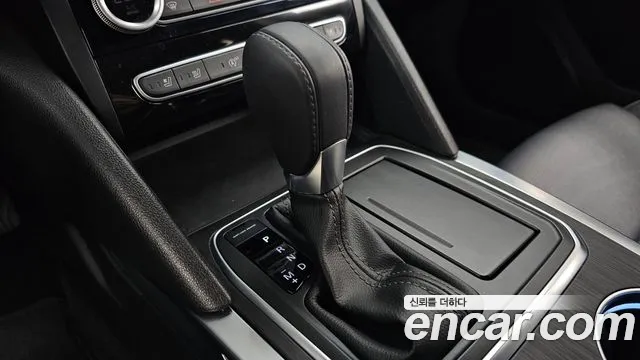 Renault Korea SM6 New — Фото автомобиля 12