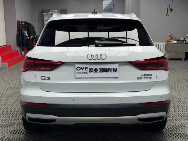 Audi Q3 — Фото автомобиля 5