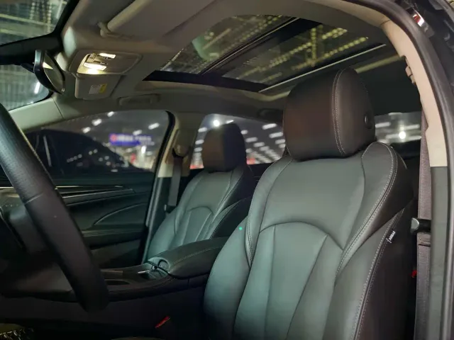 Buick LaCrosse — Фото автомобиля 17