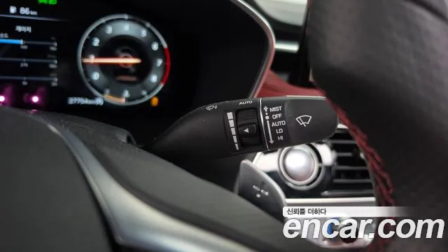 Genesis G70 New — Фото автомобиля 28